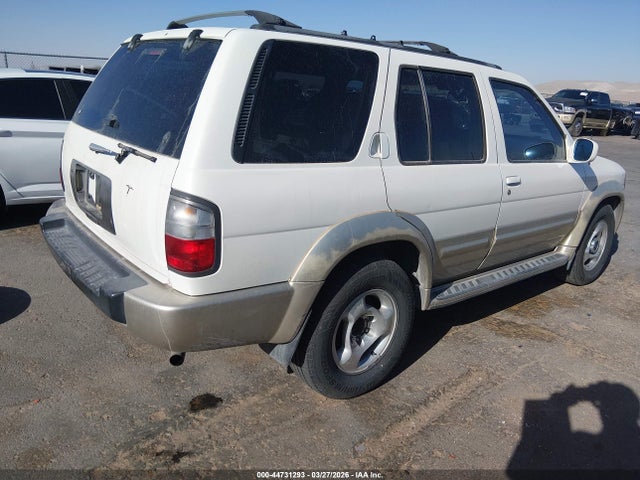 1999 Infiniti Qx4 Luxury მანქანა იყიდება აუქციონზე, vin: JNRAR07Y7XW062122, აუქციონის ნომერი: 44731293