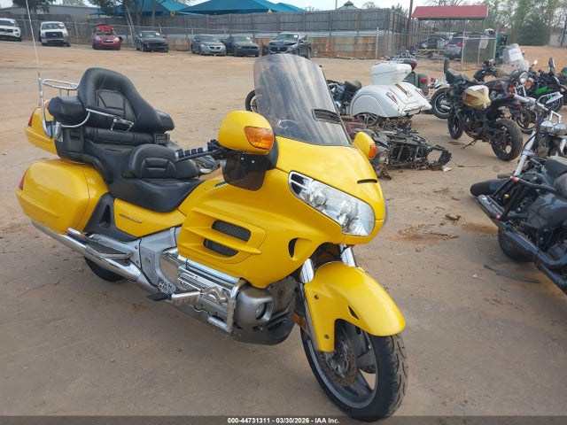 2003 HONDA GL1800 1HFSC47083A201050
