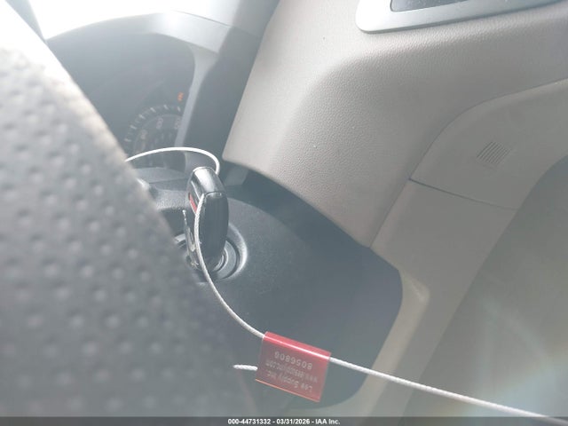 44731332 :رقم المزاد ، 5FNRL5H25EB070037 vin ، 2014 Honda Odyssey Lx مزاد بيع