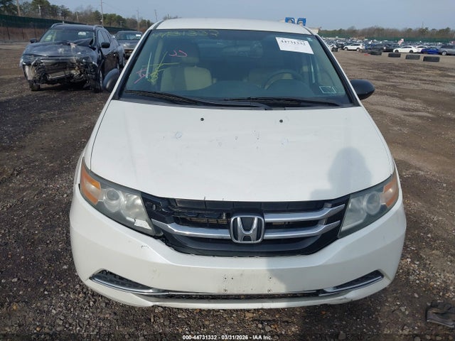 44731332 :رقم المزاد ، 5FNRL5H25EB070037 vin ، 2014 Honda Odyssey Lx مزاد بيع
