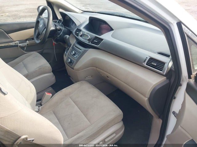 44731332 :رقم المزاد ، 5FNRL5H25EB070037 vin ، 2014 Honda Odyssey Lx مزاد بيع