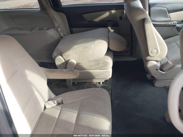 44731332 :رقم المزاد ، 5FNRL5H25EB070037 vin ، 2014 Honda Odyssey Lx مزاد بيع