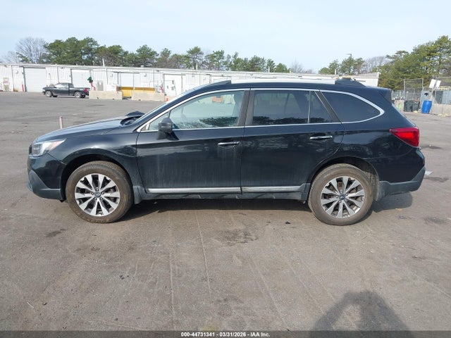 Продажа на аукционе авто 2018 Subaru Outback 2.5i Touring, vin: 4S4BSATC1J3235145, номер лота: 44731341