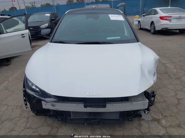 KIA Ev6 Gt-line 2024 KNDC44LA2R5224982 Image 13