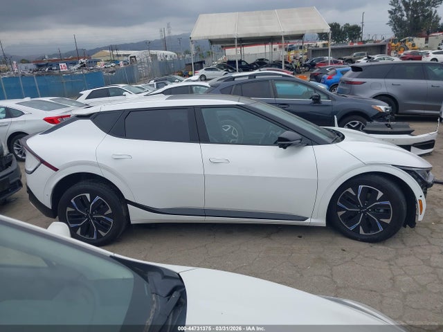 KIA Ev6 Gt-line 2024 KNDC44LA2R5224982 Image 14