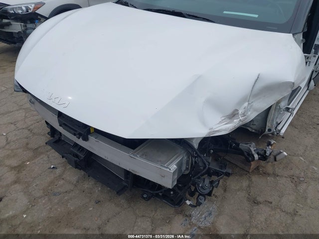 KIA Ev6 Gt-line 2024 KNDC44LA2R5224982 Image 6
