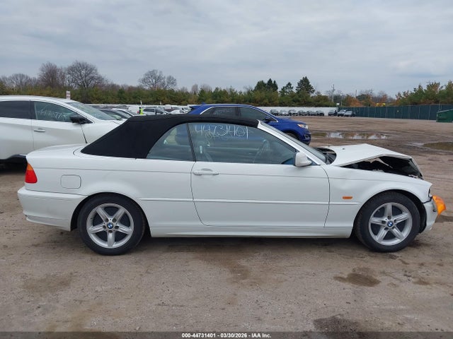 44731401 :رقم المزاد ، WBABS33482PG84468 vin ، 2002 Bmw 325ci مزاد بيع