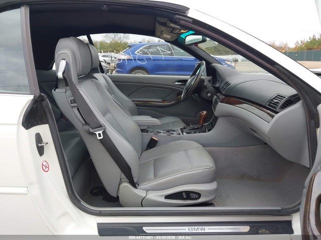 44731401 :رقم المزاد ، WBABS33482PG84468 vin ، 2002 Bmw 325ci مزاد بيع