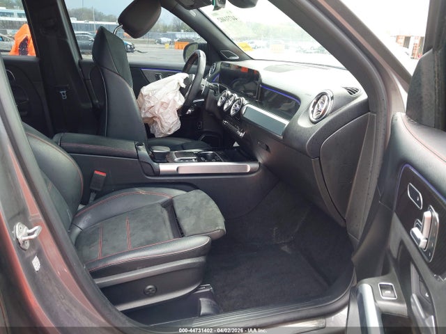 44731402 :رقم المزاد ، W1N4M5BB9MW084672 vin ، 2021 Mercedes-benz Amg Glb 35 4matic مزاد بيع
