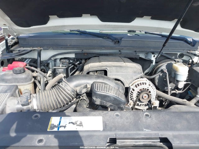 Продажа на аукционе авто 2010 Gmc Yukon Slt, vin: 1GKUKCE03AR135562, номер лота: 44731418