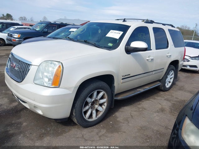 Продажа на аукционе авто 2010 Gmc Yukon Slt, vin: 1GKUKCE03AR135562, номер лота: 44731418
