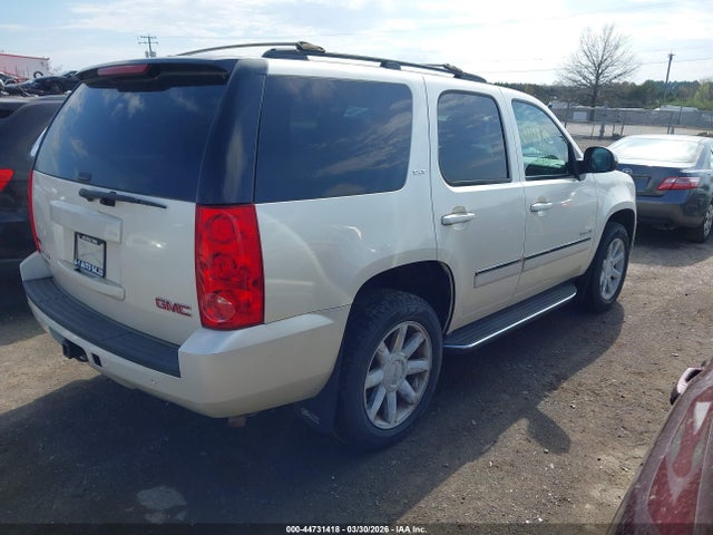 Продажа на аукционе авто 2010 Gmc Yukon Slt, vin: 1GKUKCE03AR135562, номер лота: 44731418