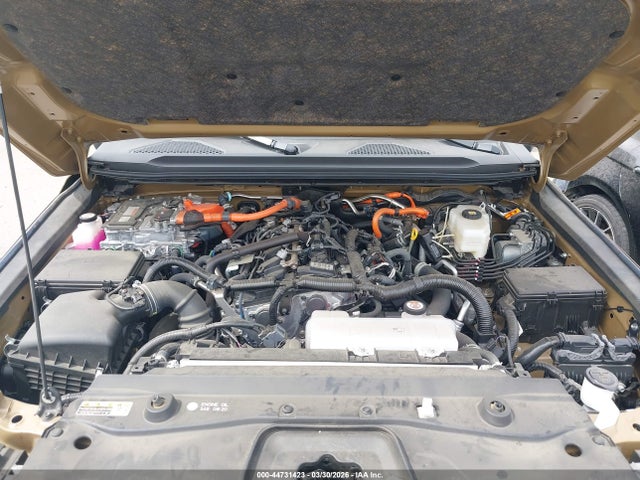 44731423 :رقم المزاد ، JTEABFAJ7RK013303 vin ، 2024 Toyota Land Cruiser مزاد بيع