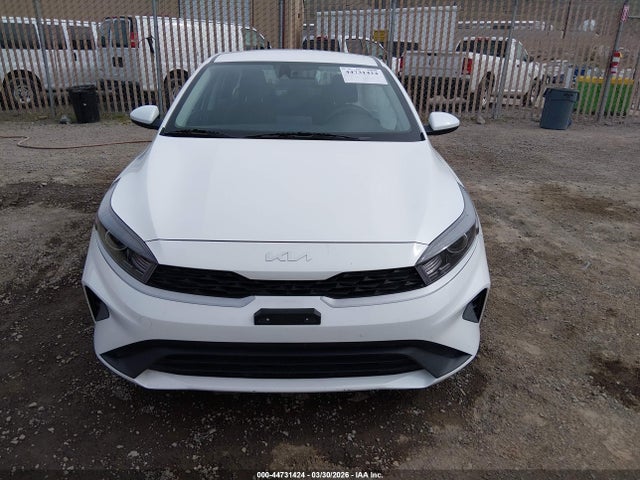 3KPF24AD9PE544351 KIA Forte Lxs