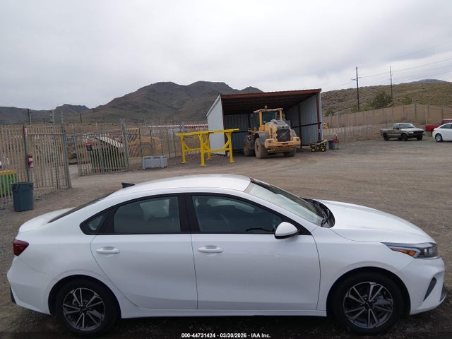 3KPF24AD9PE544351 KIA Forte Lxs