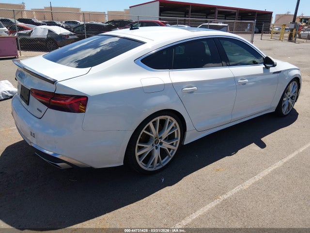 2022 Audi A5 Sportback Premium Plus 45 Tfsi S Line Quattro S Tronic მანქანა იყიდება აუქციონზე, vin: WAUFACF59NA018992, აუქციონის ნომერი: 44731428