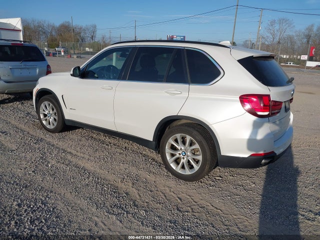 44731431 :رقم المزاد ، 5UXKR0C57G0P19597 vin ، 2016 Bmw X5 Xdrive35i مزاد بيع