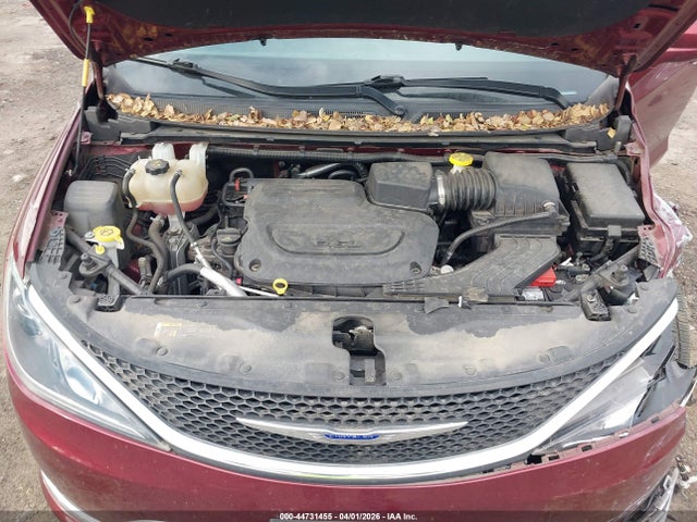 Продажа на аукционе авто 2019 Chrysler Pacifica Touring Plus, vin: 2C4RC1FG0KR587589, номер лота: 44731455