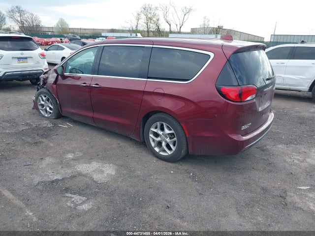 Продажа на аукционе авто 2019 Chrysler Pacifica Touring Plus, vin: 2C4RC1FG0KR587589, номер лота: 44731455
