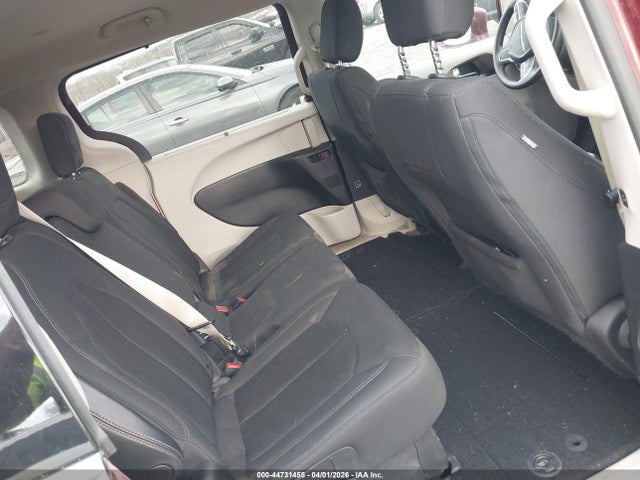Продажа на аукционе авто 2019 Chrysler Pacifica Touring Plus, vin: 2C4RC1FG0KR587589, номер лота: 44731455