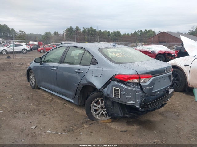 44731475 :رقم المزاد ، JTDEAMDE0NJ057798 vin ، 2022 Toyota Corolla Hybrid Le مزاد بيع