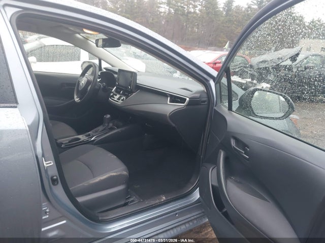 44731475 :رقم المزاد ، JTDEAMDE0NJ057798 vin ، 2022 Toyota Corolla Hybrid Le مزاد بيع