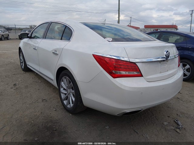 Продажа на аукционе авто 2015 Buick Lacrosse Leather, vin: 1G4GB5G31FF160556, номер лота: 44731500