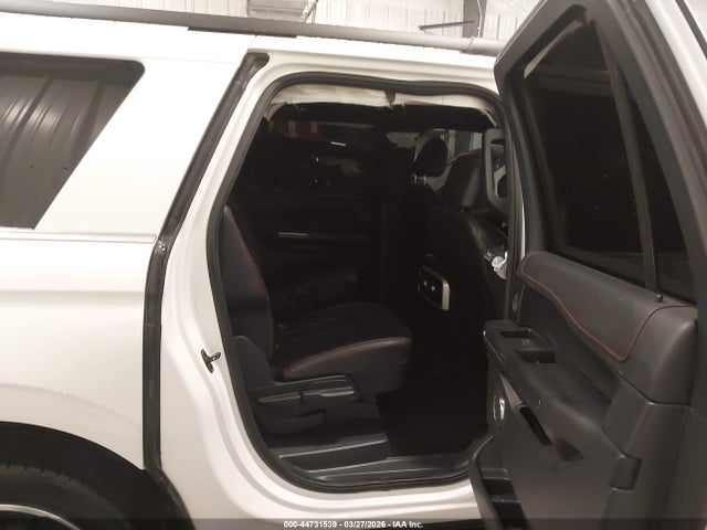 2023 Ford Expedition Limited Max მანქანა იყიდება აუქციონზე, vin: 1FMJK2AGXPEA58227, აუქციონის ნომერი: 44731539