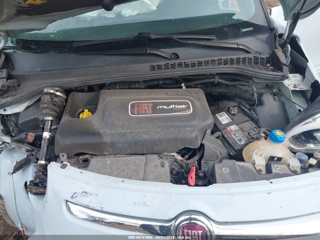 2014 FIAT 500L ZFBCFABH3EZ015988 Photo 9