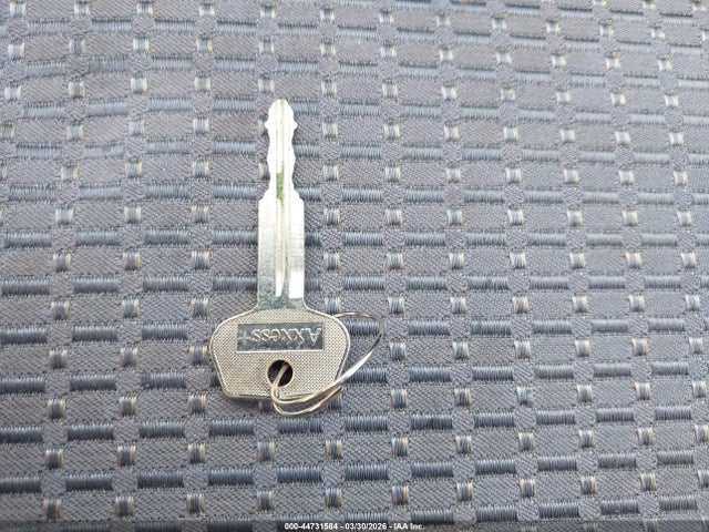 2002 Mitsubishi Lancer Es მანქანა იყიდება აუქციონზე, vin: JA3AJ26E52U023820, აუქციონის ნომერი: 44731584