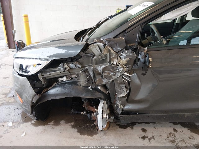 2017 FORD ESCAPE 1FMCU0F79HUE75104 Photo 5