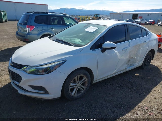 1G1BE5SM7H7240214 Chevrolet Cruze Lt Auto