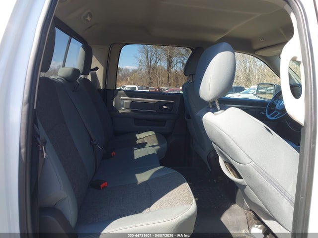Продаж на аукціоні авто 2017 Ram 1500 Big Horn  4x4 6'4 Box, vin: 1C6RR7TT6HS719529, номер лоту: 44731601
