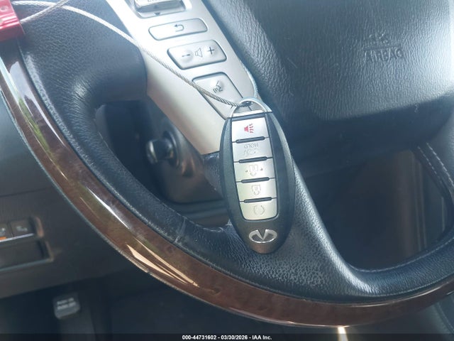 JN8AZ2NF4G9610626 Infiniti QX80