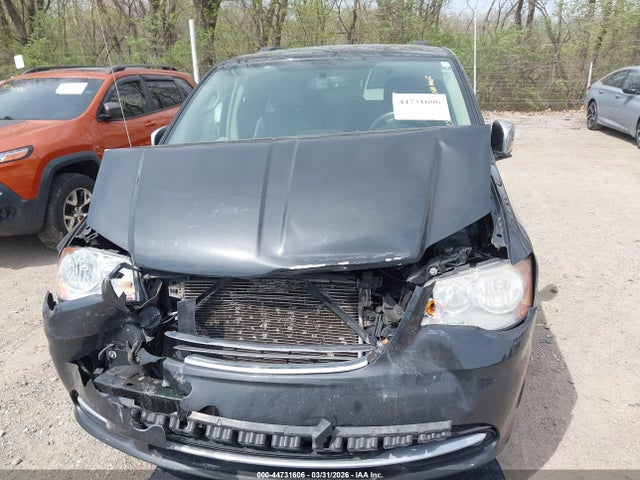 Продаж на аукціоні авто 2012 Chrysler Town & Country Touring-l, vin: 2C4RC1CG4CR227702, номер лоту: 44731606