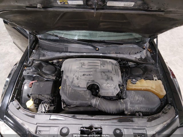 Продаж на аукціоні авто 2014 Chrysler 300, vin: 2C3CCARG4EH207444, номер лоту: 44731608