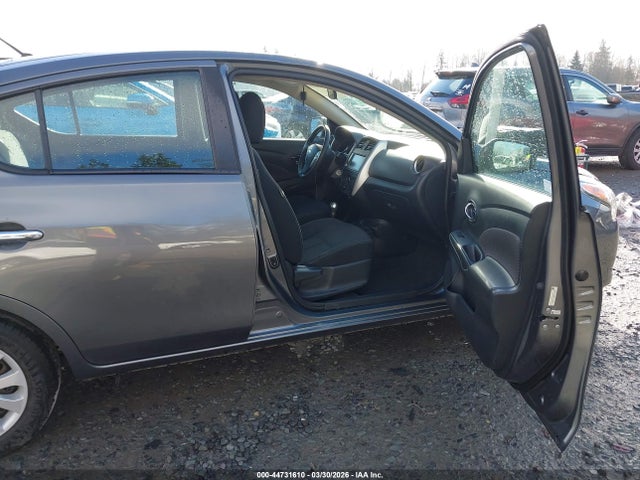 3N1CN7AP8KL827899 Nissan Versa 1.6 Sv