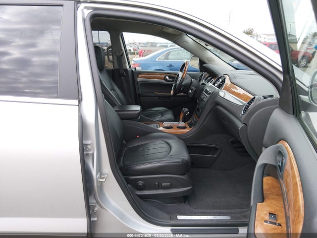 44731628 :رقم المزاد ، 5GAKVBED2BJ273795 vin ، 2011 Buick Enclave 1xl مزاد بيع