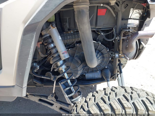 3NSNMX994TF119551 Polaris Rzr 1000 Xp