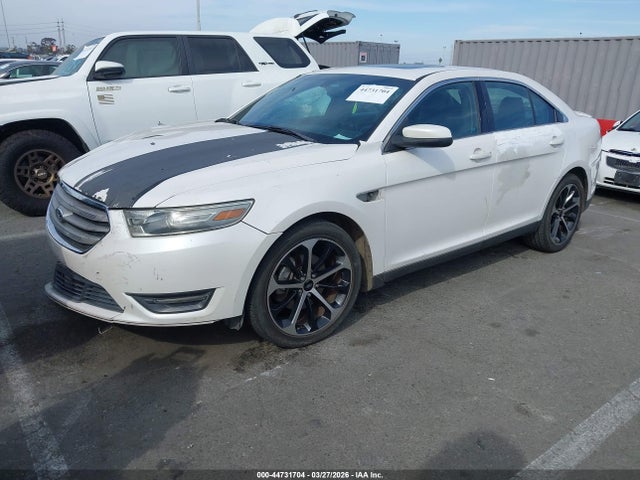 1FAHP2E88EG153111 Ford TAURUS SEL