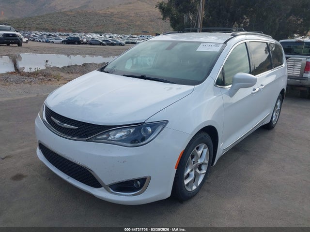 Aukcja sprzedaży 2017 Chrysler Pacifica Touring-l, vin: 2C4RC1BG9HR810209, numer aukcji: 44731708