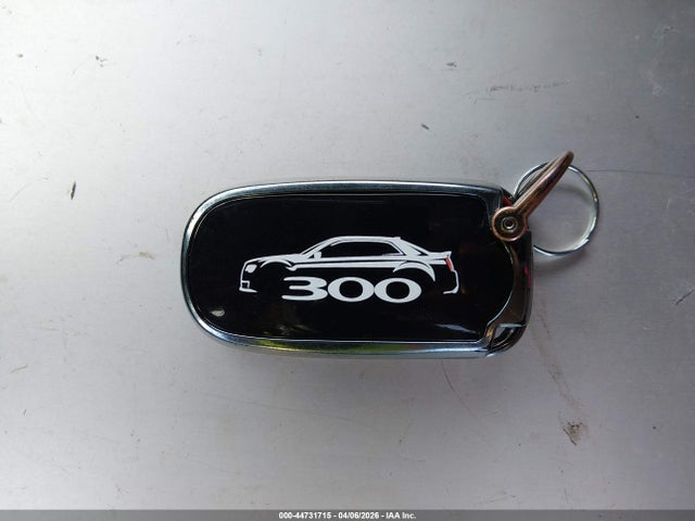 Chrysler 300 2019 2C3CCABG1KH559810 Image 11