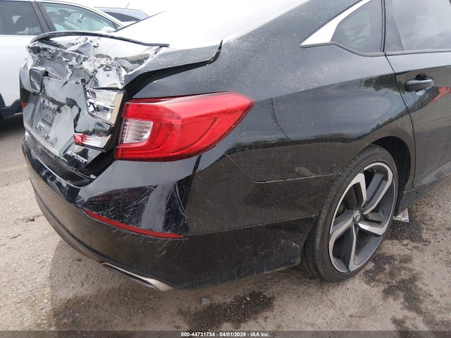 44731734 :رقم المزاد ، 1HGCV1F35KA010138 vin ، 2019 Honda Accord Sport مزاد بيع