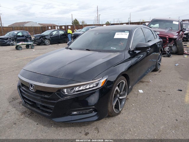 44731734 :رقم المزاد ، 1HGCV1F35KA010138 vin ، 2019 Honda Accord Sport مزاد بيع