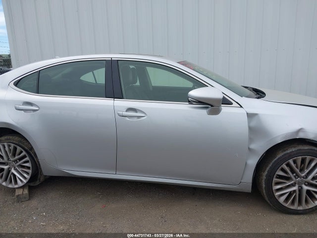 Продажа на аукционе авто 2013 Lexus Es 350, vin: JTHBK1GG6D2068324, номер лота: 44731743