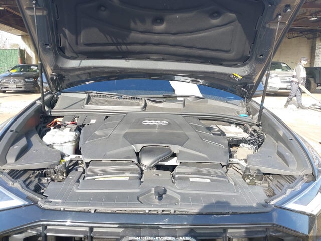 2021 AUDI Q8 WA1EVAF10MD006063 Photo 9