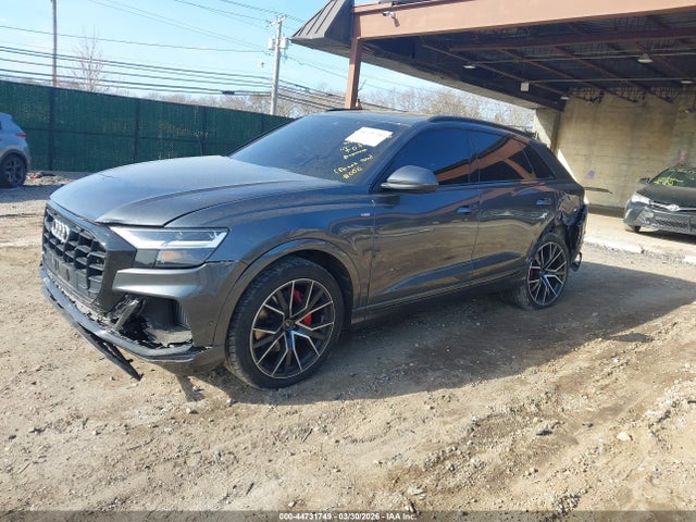 2021 AUDI Q8 WA1EVAF10MD006063 Photo 1