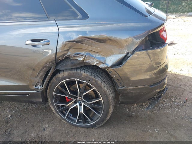 2021 AUDI Q8 WA1EVAF10MD006063 Photo 5