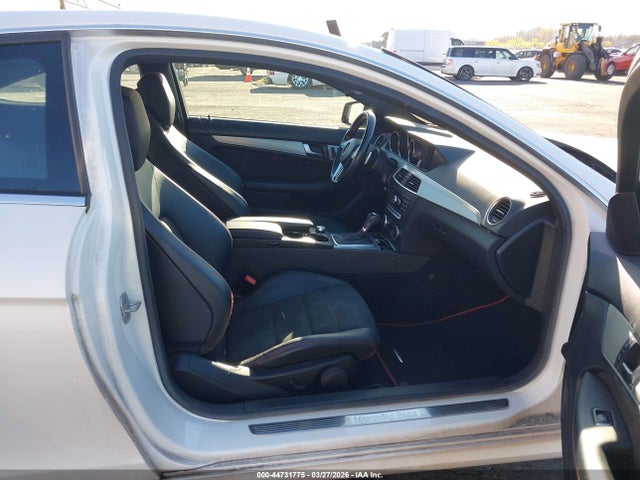 Aukcja sprzedaży 2013 Mercedes-benz C 250, vin: WDDGJ4HB1DF960509, numer aukcji: 44731775