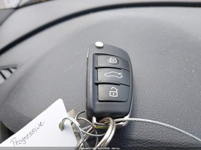 2017 Audi A3 2.0t Premium მანქანა იყიდება აუქციონზე, vin: WAUAUGFFXH1052428, აუქციონის ნომერი: 44731785